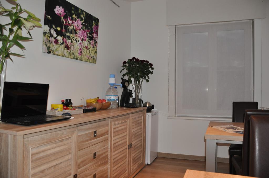 Het Houten Paard Ипр Экстерьер фото