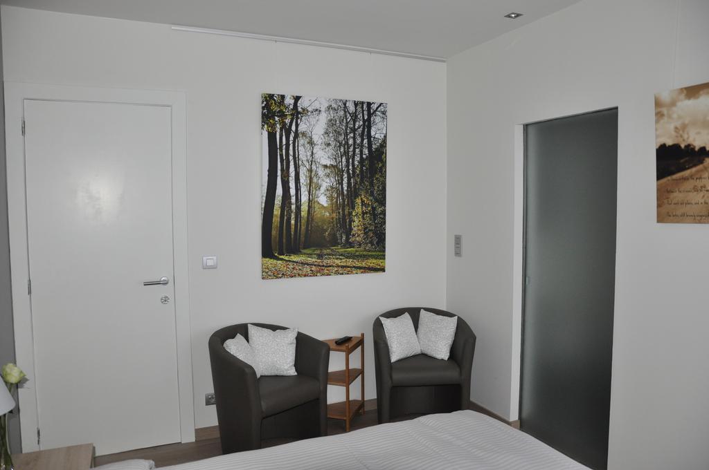 Het Houten Paard Ипр Номер фото