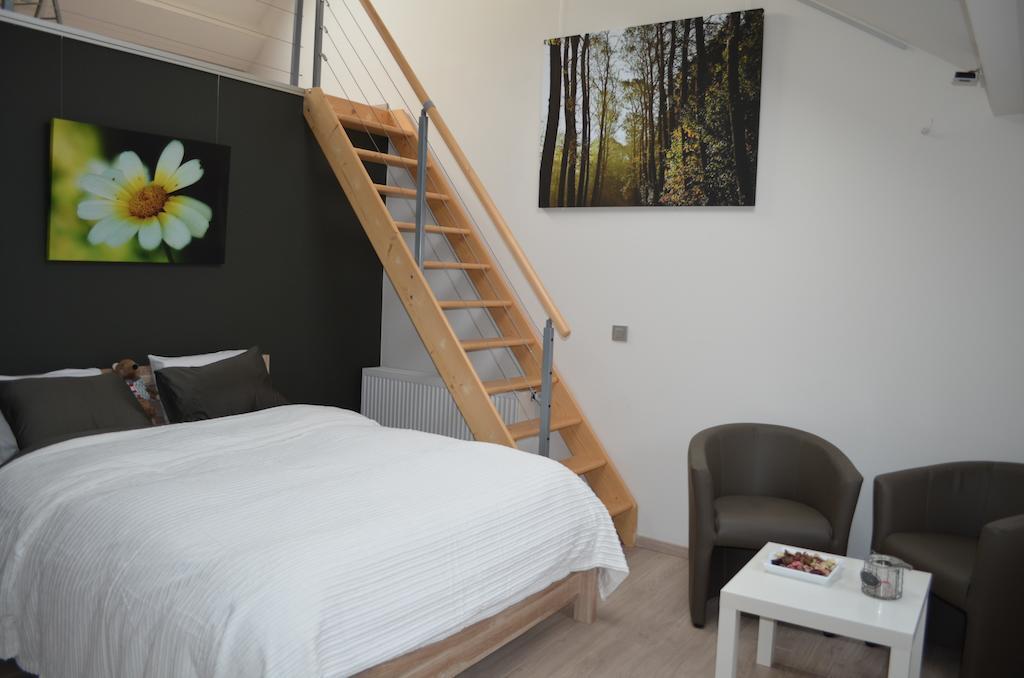 Het Houten Paard Ипр Номер фото